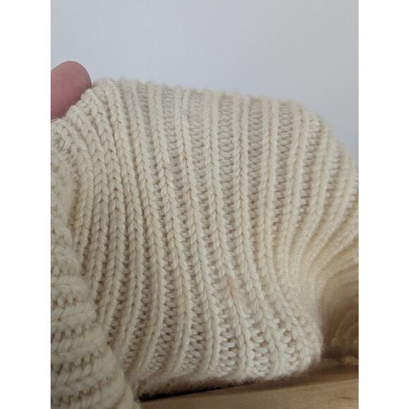 Women's Connemara Knitwear Chunky Cable Knit Irish Wool Turtleneck Sweater - Picture 9 of 9